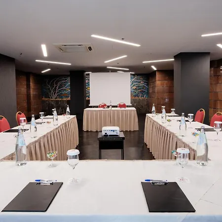 Astor Otel 4*