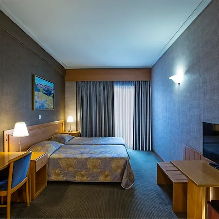 アスター ホテル 4*